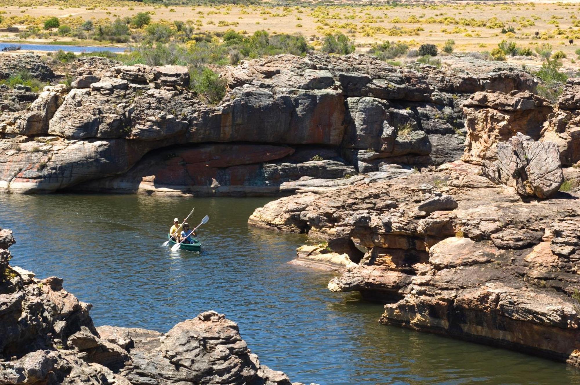 Bushmans Kloof Wilderness Reserve And Wellness Retreat Клануилям Екстериор снимка
