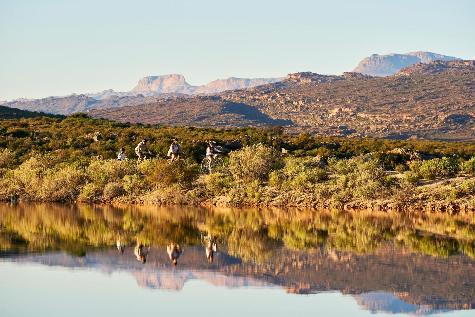 Bushmans Kloof Wilderness Reserve And Wellness Retreat Клануилям Екстериор снимка