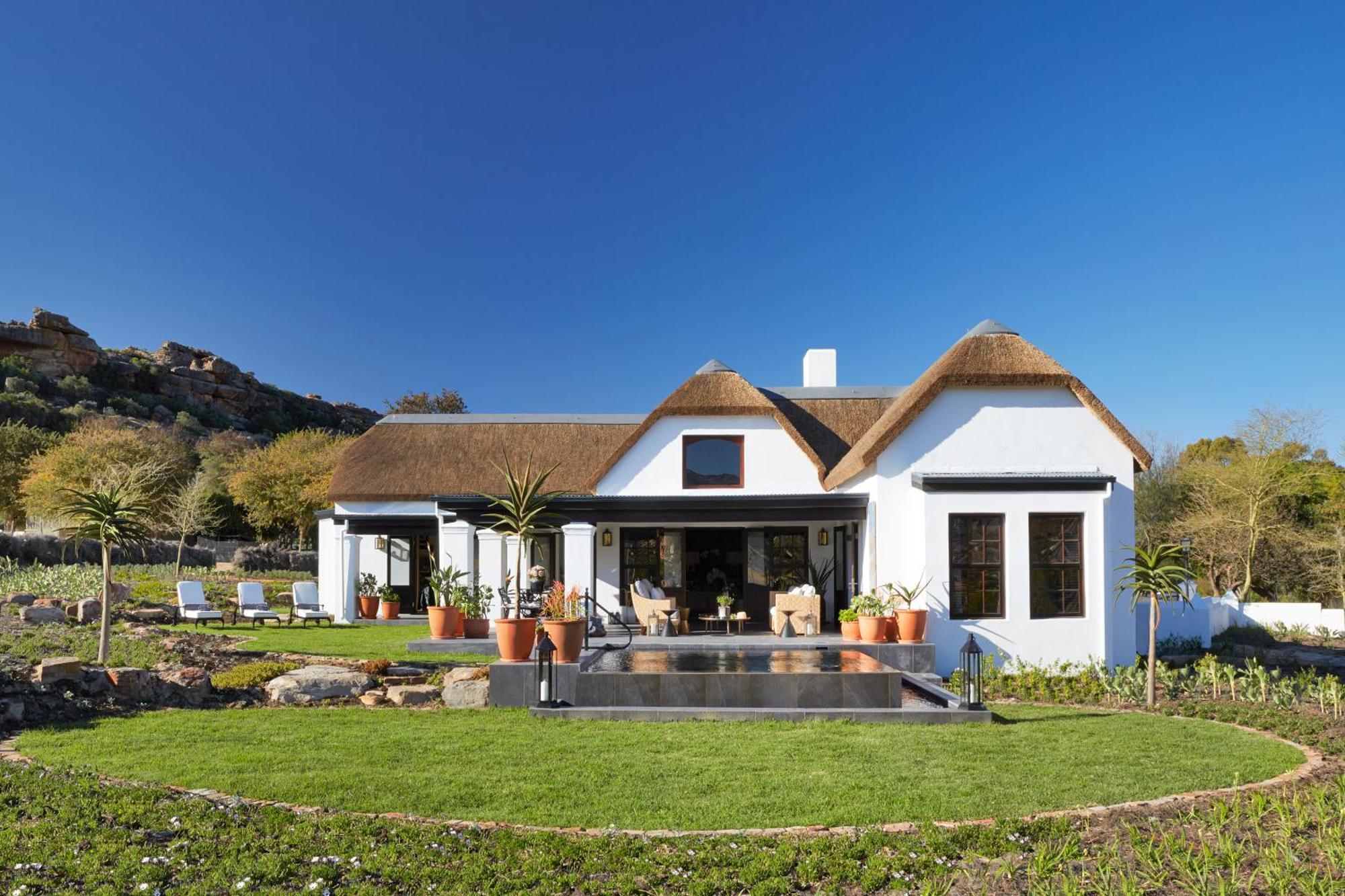 Bushmans Kloof Wilderness Reserve And Wellness Retreat Клануилям Екстериор снимка